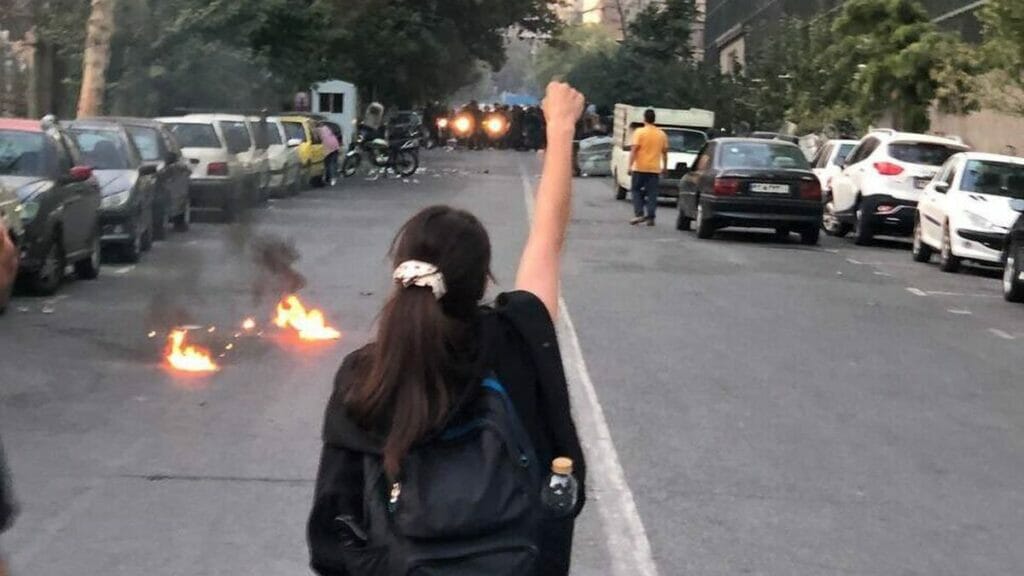 Proteste in Teheran gegen die Ermordung von Mahsa Amini durch die iranische Moralpolizei