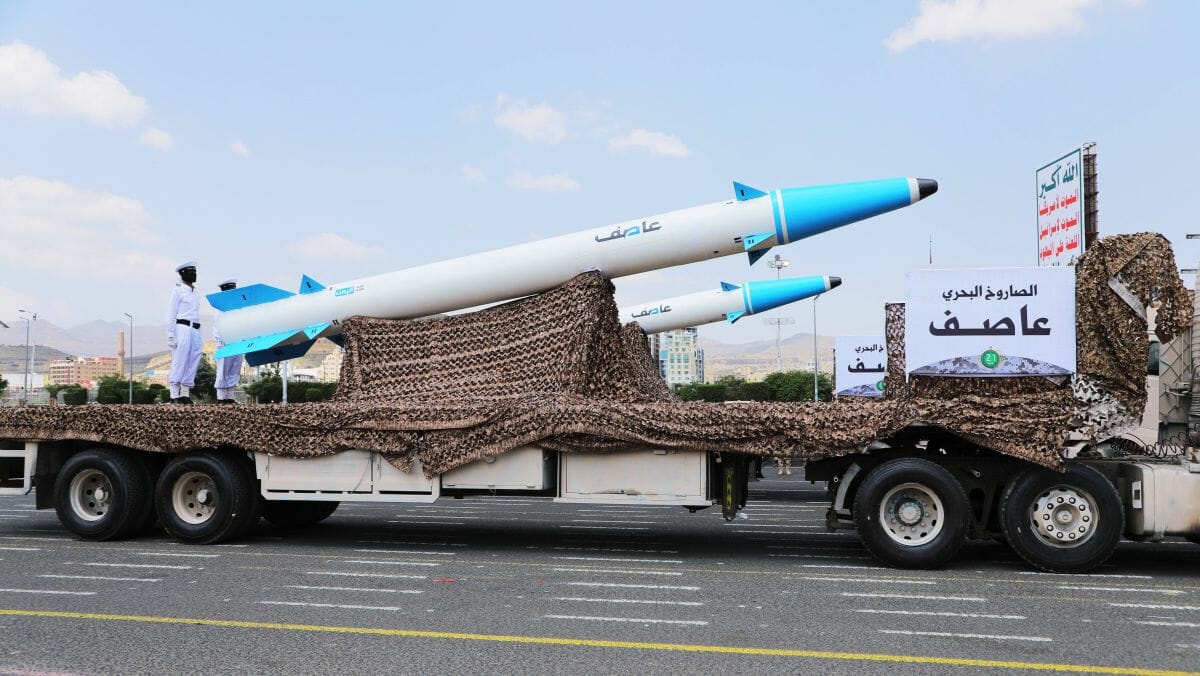 Militärparade der mit dem Iran verbündeten Huhti-Milizen im Jemen