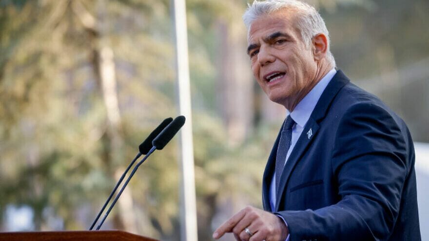 Israels scheidender Premierminister Yair Lapid auf einer Gedenkveranstaltung für Yitzhak Rabin am 6. November 2022
