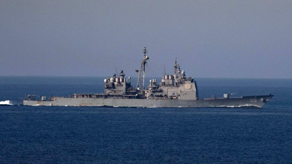 Ein Schiff der US-Marine vor der Küste des Jemen