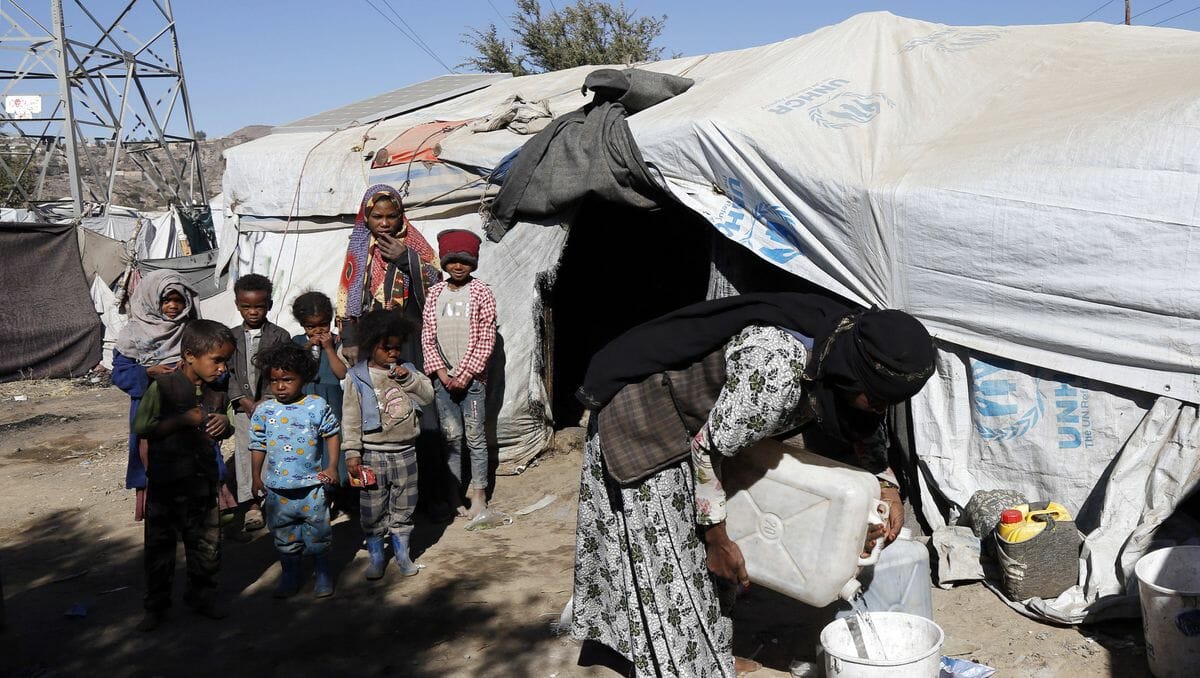 Jemenitische Binnenflüchtlinge im Lager Dharawan im Norden der Hauptstadt Sanaa