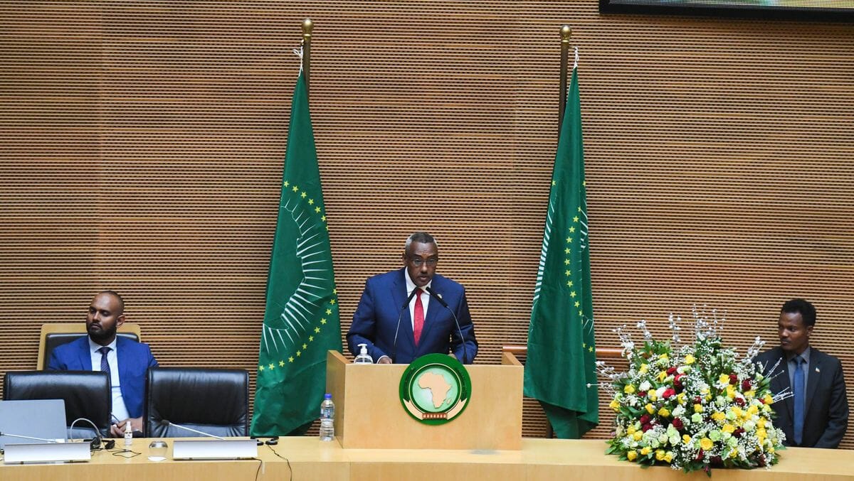 Äthiopiens Außenminister Demeke Mekonnen spricht bei der Eröffnungszeremonie der 42. ordentlichen Sitzung des Exekutivrats der Afrikanischen Union