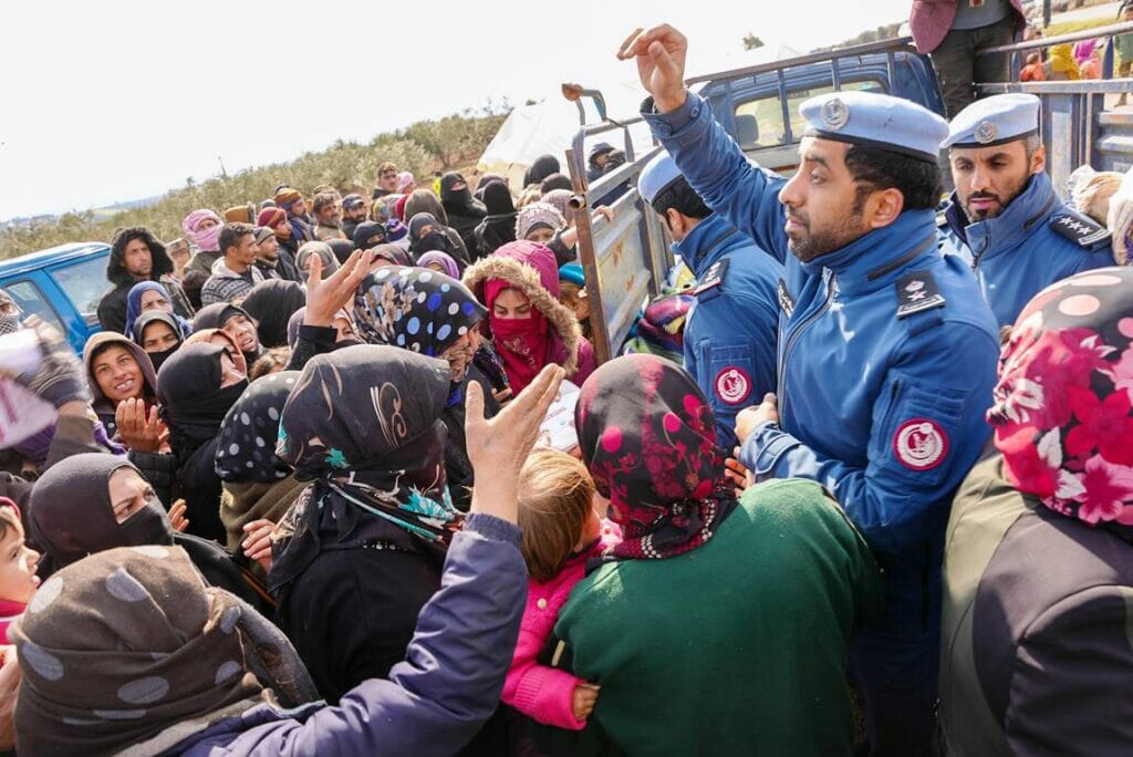 Als ob die Lage in Nordostsyrien nicht schlimm genug wäre, kommt Hilfe für die Erdbeebenopfer nur langsam voran. (© imago images/NurPhoto)