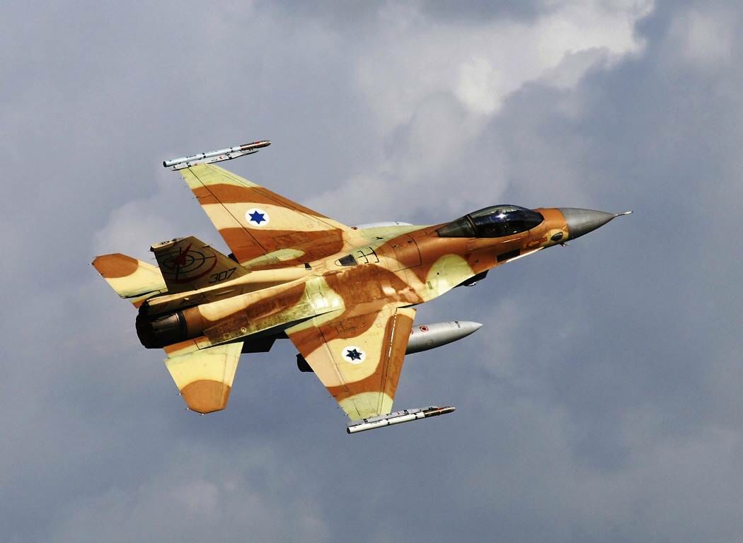 Israelische F-16 bei einer Übung in Griechenland. (imago image/StockTrek Images)
