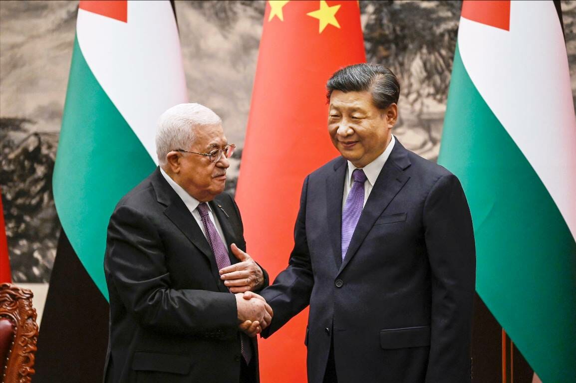 PA-Vorsitzender Mahmud Abbas zu Gast bei Chinas Staatschef Xi Jinping Mitte Juni. (© imago images/Kyodo News)