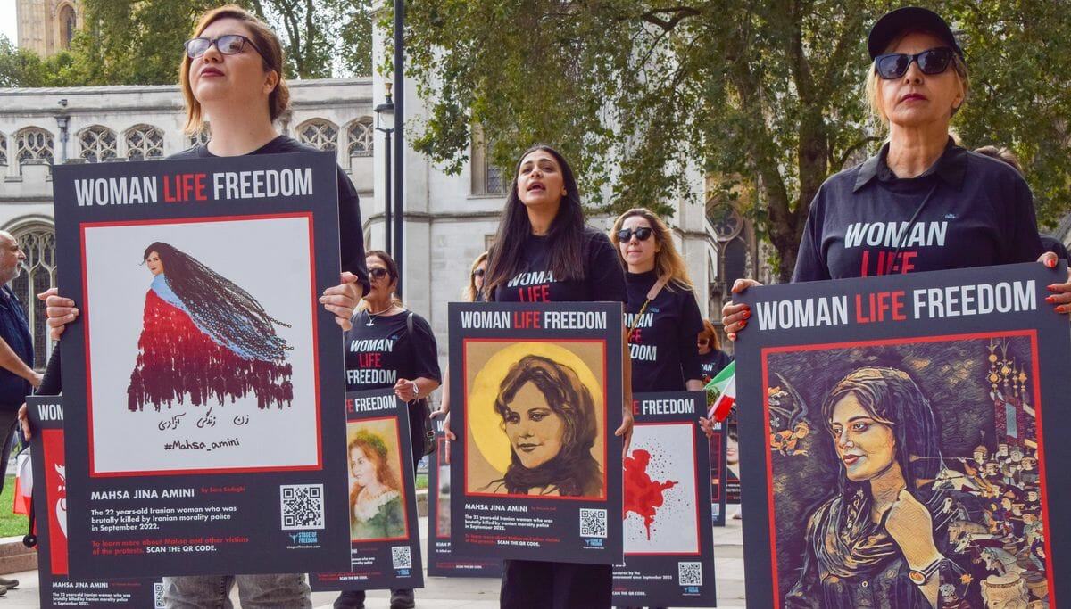 Jahrestag von Aminis Tod: Weltweit wird es heute Demonstrationen zum Sturz des iranischen Regimes geben