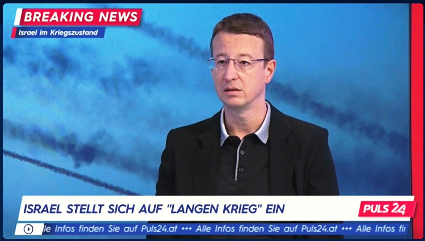 Florian Markl im Gespräch mit dem Nachrichtensender Puls 24 über die Attacken der Hamas auf Israel. (Quelle: Puls 24)