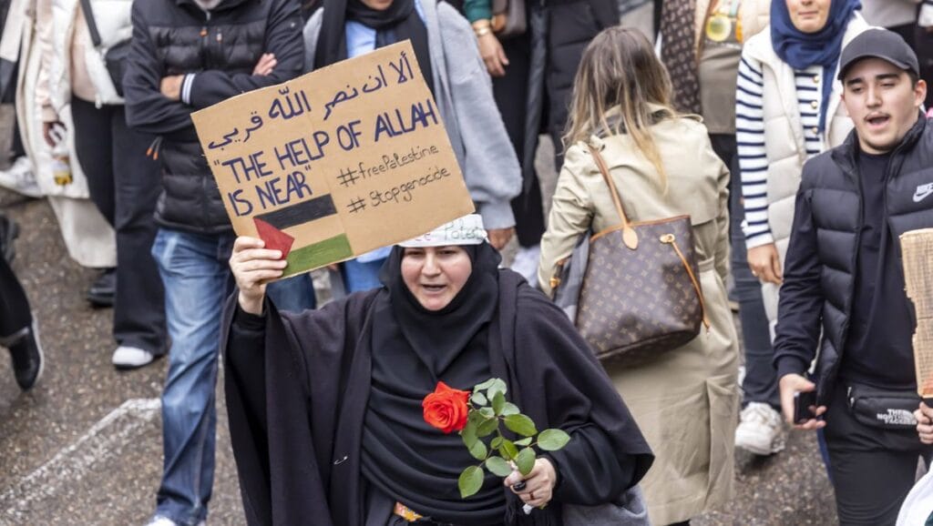 Islamischer Antisemitismus: Antiisraelische Demonstration in Stuttgart