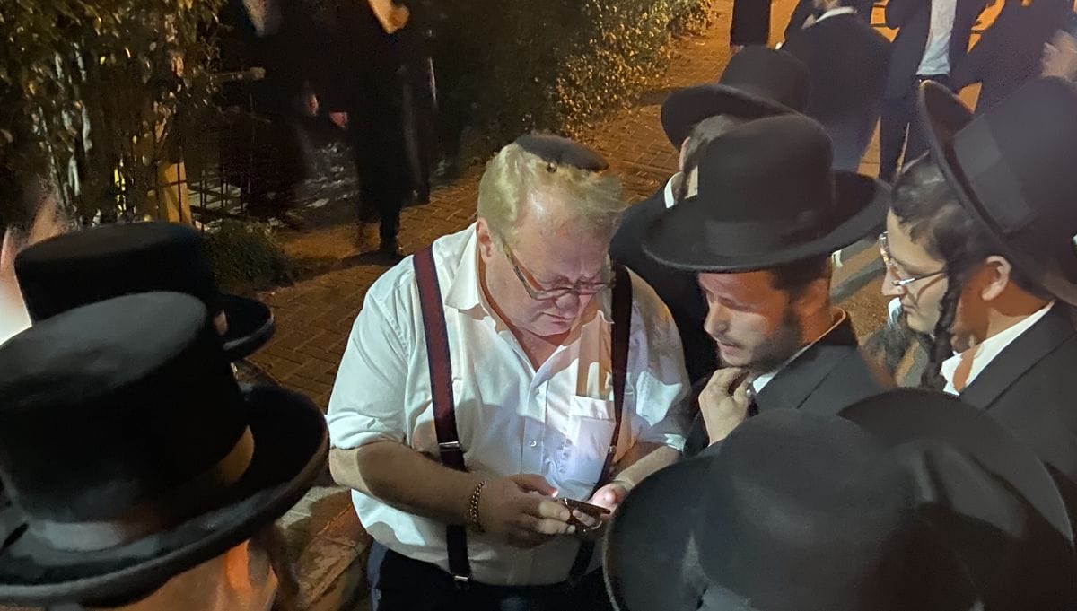 Der Autor Tuvia Tenenbom lebte ein Jahr im streng orthodoxen Viertel Mea Schearim in Jerusalem