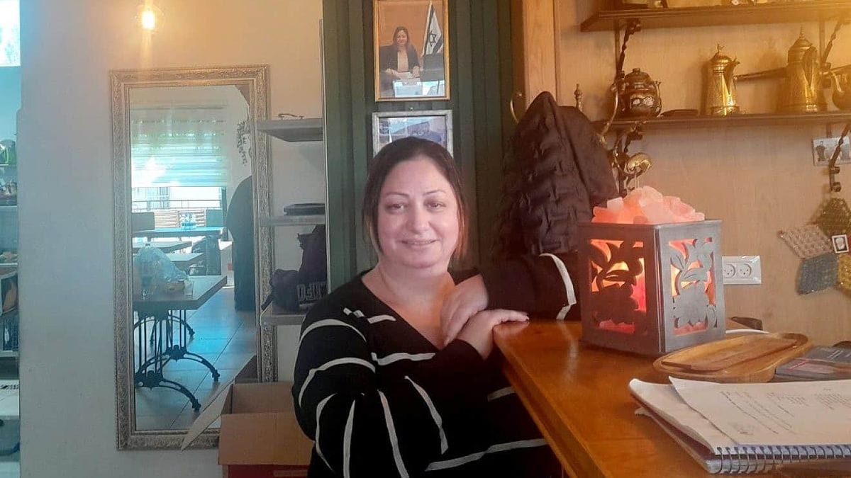 Basma Hino stellte ihre Resteraunt in Galiläa auf koscher um, um alle jüdischen Soldaten verpflegen zu können