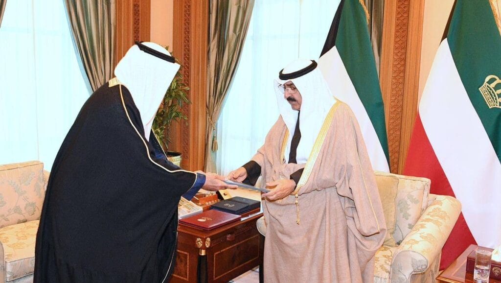 Der Emir von Kuwait löste das Parlament auf uns setzte Teile der Verfassung außer Kraft