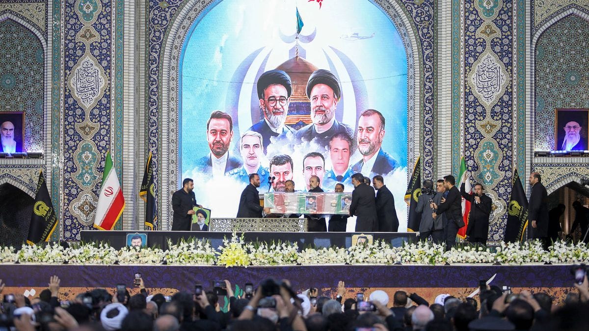 Zeremonie für den verstorbenen iranischen Präsidenten Ebrhaim Raisi