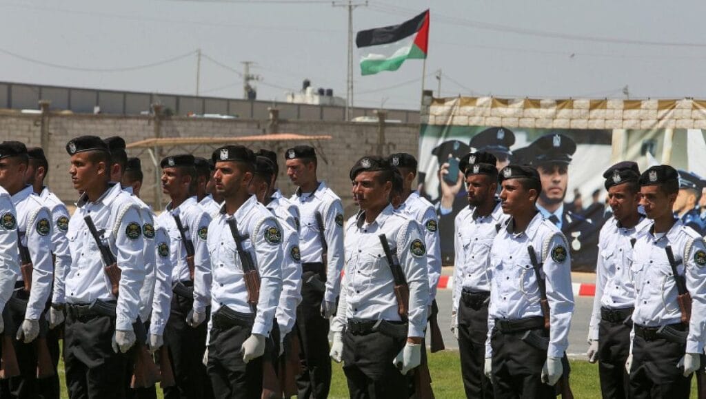 Hamas-Sicherheitskräfte bei einer Angelobungszeremonie im Khan Younis im südlichen Gazastreifen