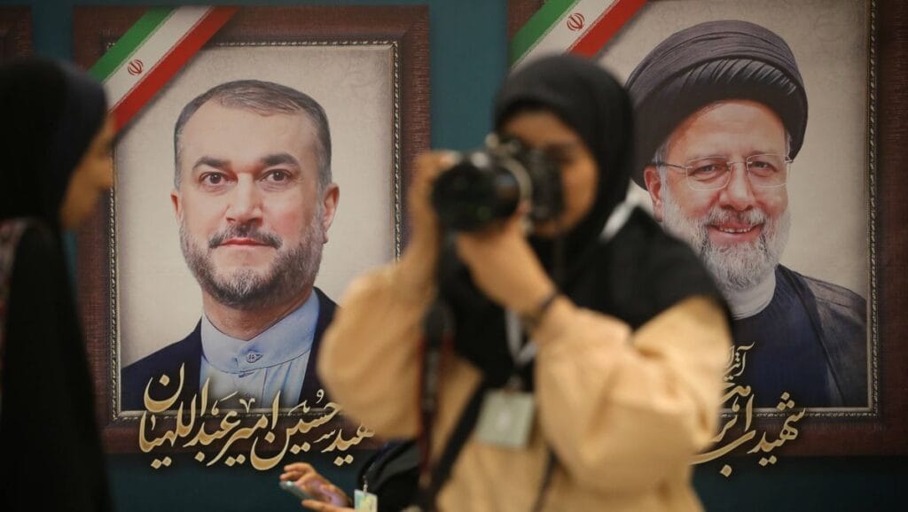 Tod des iranischen Präsidenten Raisi: Das Regime trauert, die Bevölkerung feiert