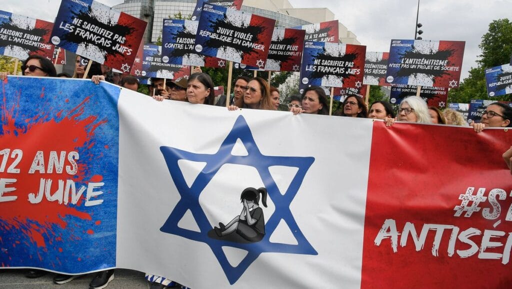 Nach Vergewaltigung eines zwölfjährigen jüdischen Mädchens Demonstration gegen Antisemitismus in Paris