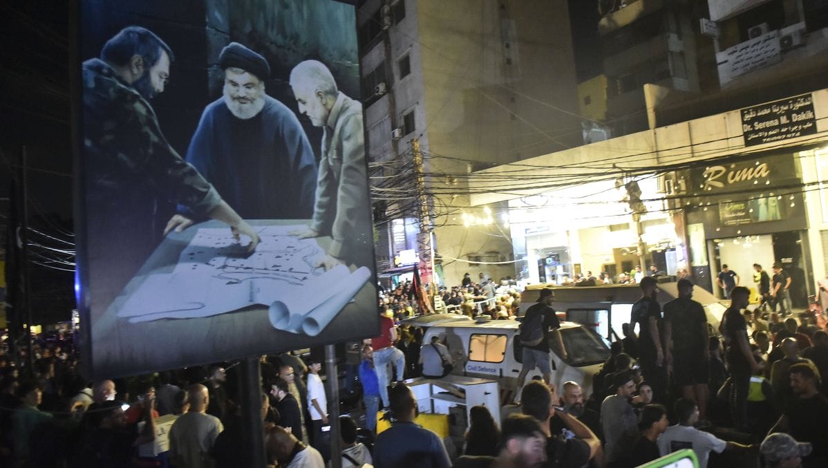 Ambulanz am Ort des israelischen Luftschlags gegen den Hisbollah-Kommandeur Fuad Shukr in Beirut