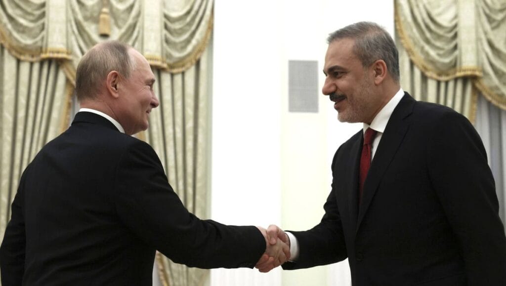 Türkischer Außenminister Fidan zu Besuch in Moskau, dem mächtigsten Verbündeten des syrischen Diktators Assad