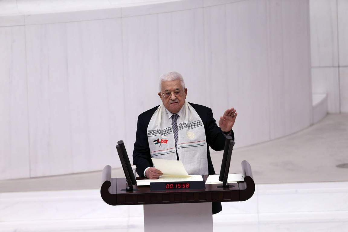 Mahmud Abbas bei der Rede im türkischen Parlament, in der er eine Gaza-Reise ankündigte. (© imago images/Xinhua)