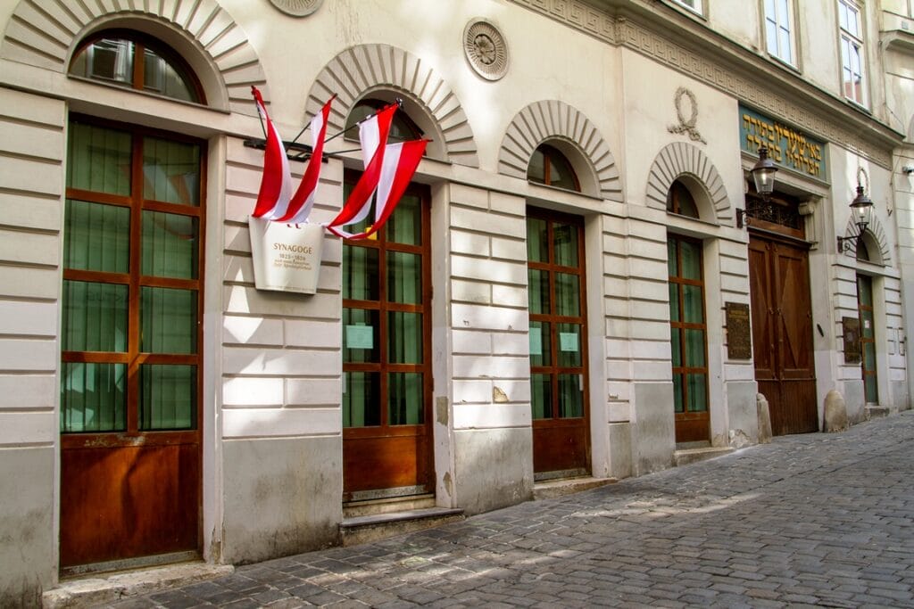 Das Gemeindeszentrum der Israelitischen Kultusgemeinde in der Wiener Innenstadt. (© imago images/Depositphotos)