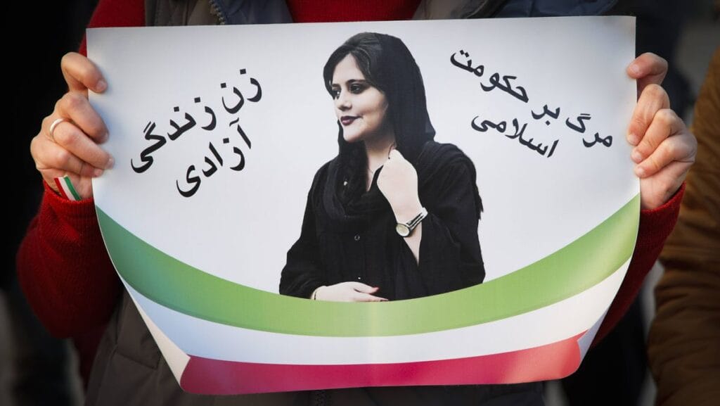 Pädagogen halfen Regime bei der Niederschlagung der »Frau, Leben, Freiheit«-Proteste an iranischen Bildungseinrichtungen