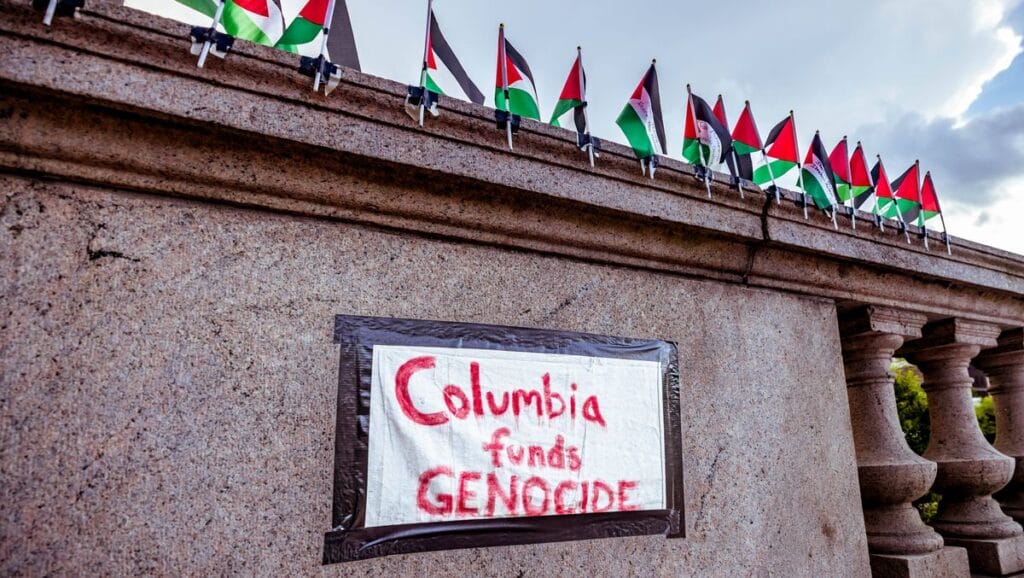Antisemitisches Graffito an der Columbia Universität (© Imago Images / Pacific Press Agency)