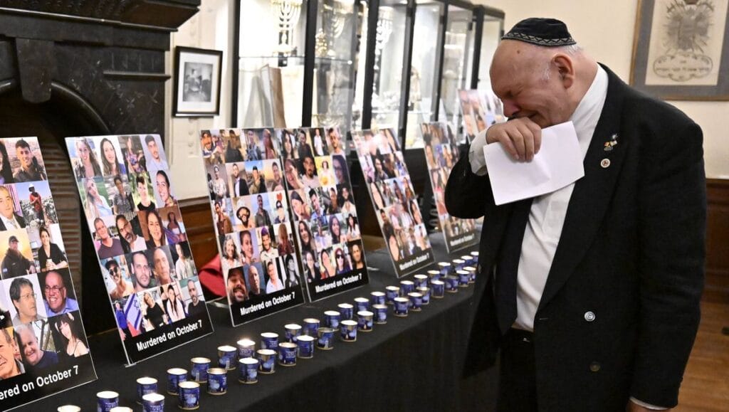 Gedenkveranstaltung für die Opfer des 7. Oktober in der Großen Synagoge in Brüssel