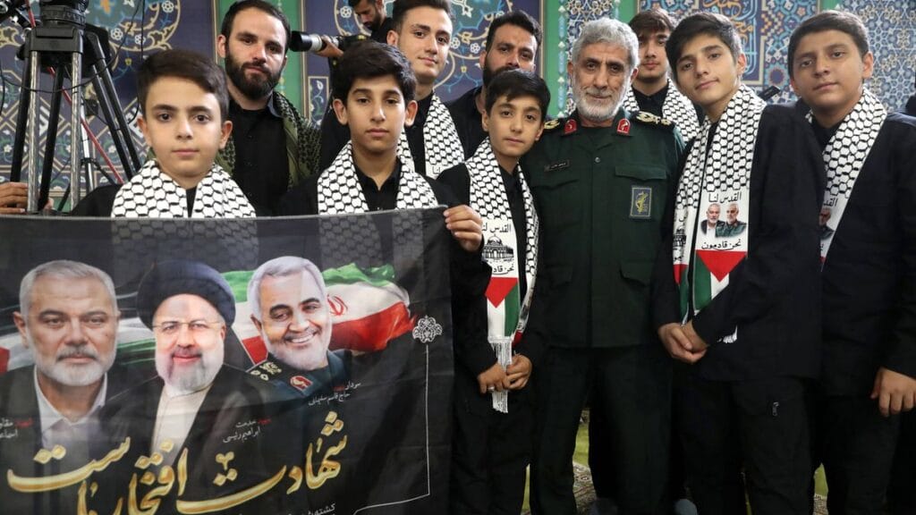 Quds-Brigaden-Chef Esmail Ghaani bei der Trauerzeremonie für den Hamas-Chef Ismail Haniyeh