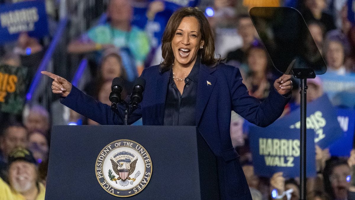 Die demokratische Präsidentschaftskandidatin Kamala Harris bei einem Wahlkampfauftritt in Wisconsin