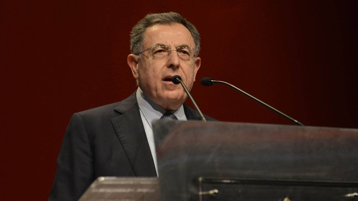 Der ehemalige libanesische Premierminister Fouad Siniora kritisiert die Hisbollah scharf