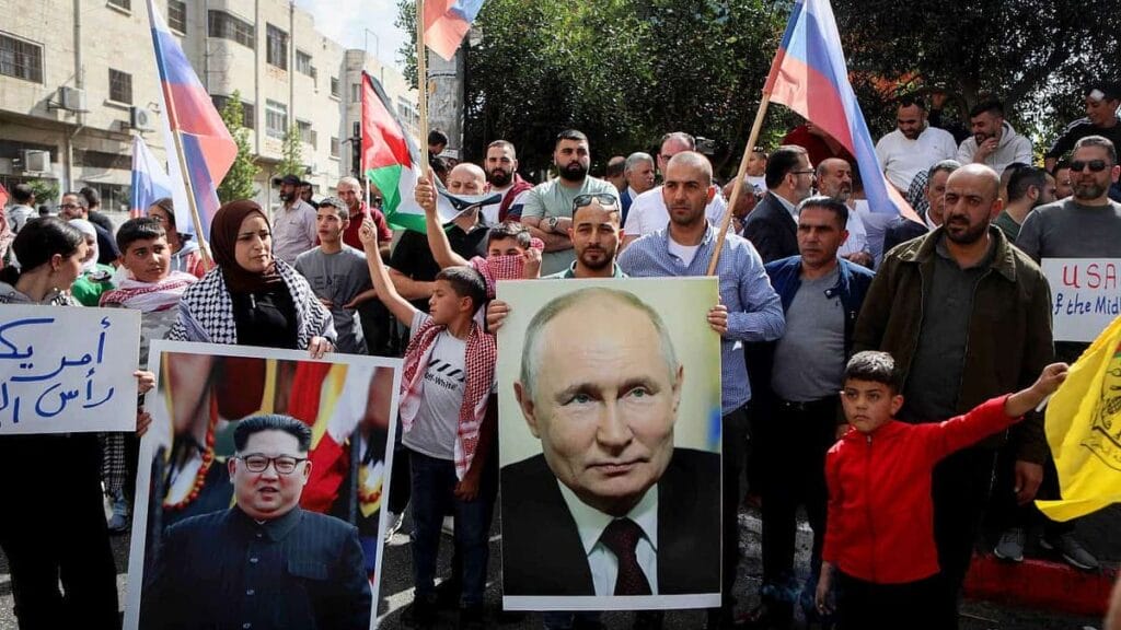 Palästinenser in Hebron demonstrieren ihre Solidarität mit Russland und Nordkorea