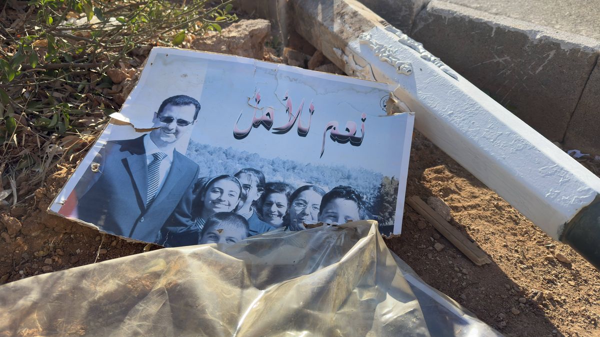 Bild des gestürzten syrischen Diktators Assad auf den Golanhaöhren an der Grenze zu Israel