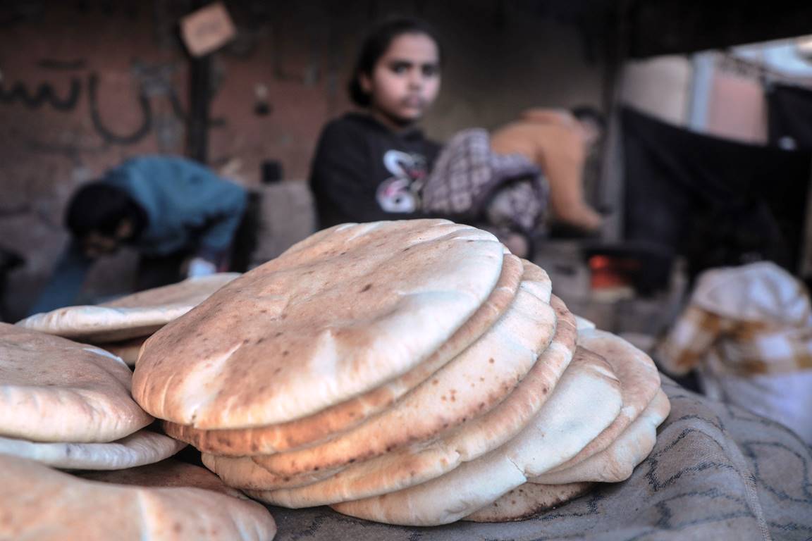 Nur ein Beispiel für die Bereicherungsmöglichkeiten der Hamas: Die Brotversorgung im Gazastreifen. (© imago images/Xinhua)