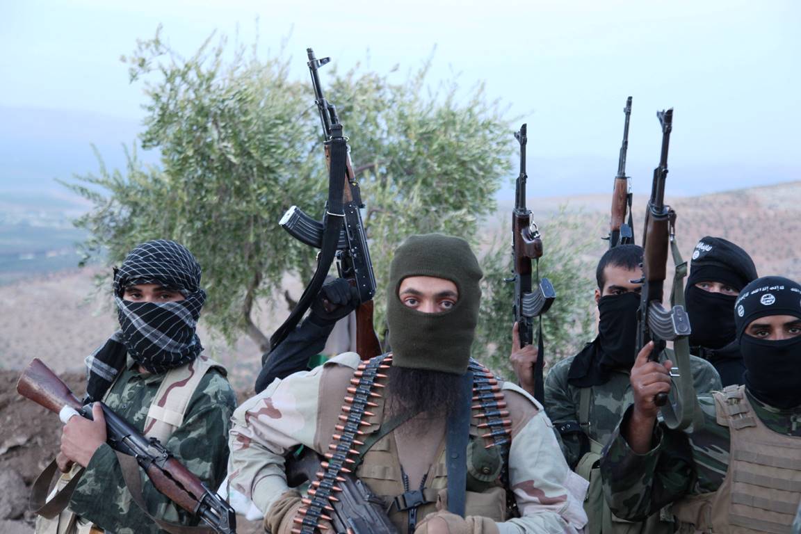 Kämpfer der Nusra-Front im Oktober 2013. (© imago images/ZUMA Press Wire)