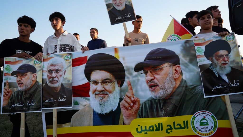 Anhänger der vom Iran gesteuerten schiitischen Hash-al-Shaabi-Milizen im Irak