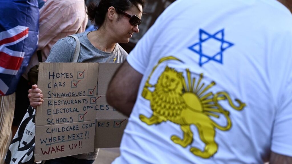 Demonstration in Sidney gegen die antisemitische Anschlagsserie in Australien