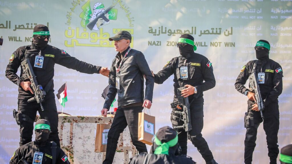 Die »Schatteneinheit« der Hamas bei der Freilassung der israelischen Geisel Keith Siegel am 1. Februar