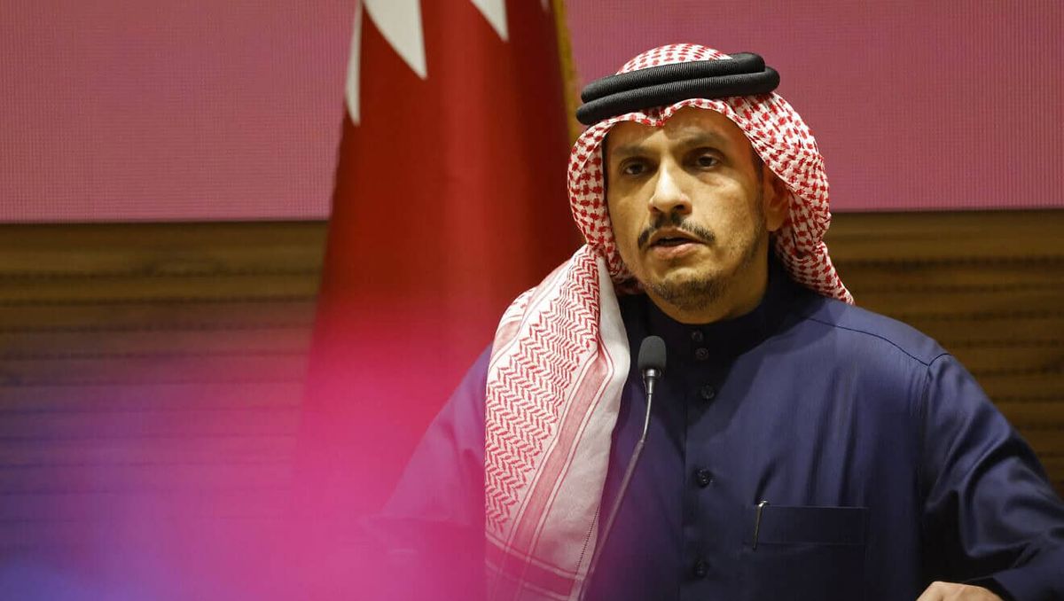 Der katarische Premierminister Mohammed bin Abdulrahman bin Jassim Al-Thani bei einer Pressekonferenz in Doha