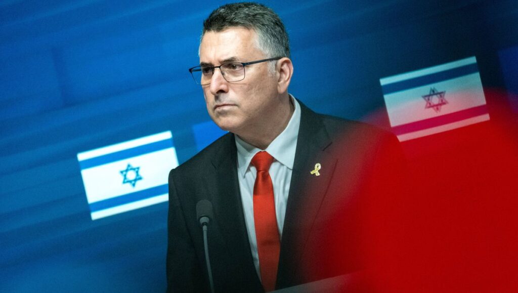 Israel Verteidigungsminister Gideon Saar: Hamas nutzte Waffenstillstand für sich aus