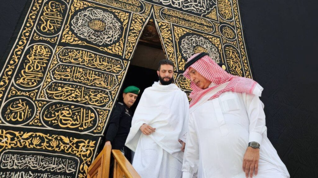Zu islamisch: Kritik am Verfassungsentwurf von Übergangspräsident Ahmed al-Sharaa