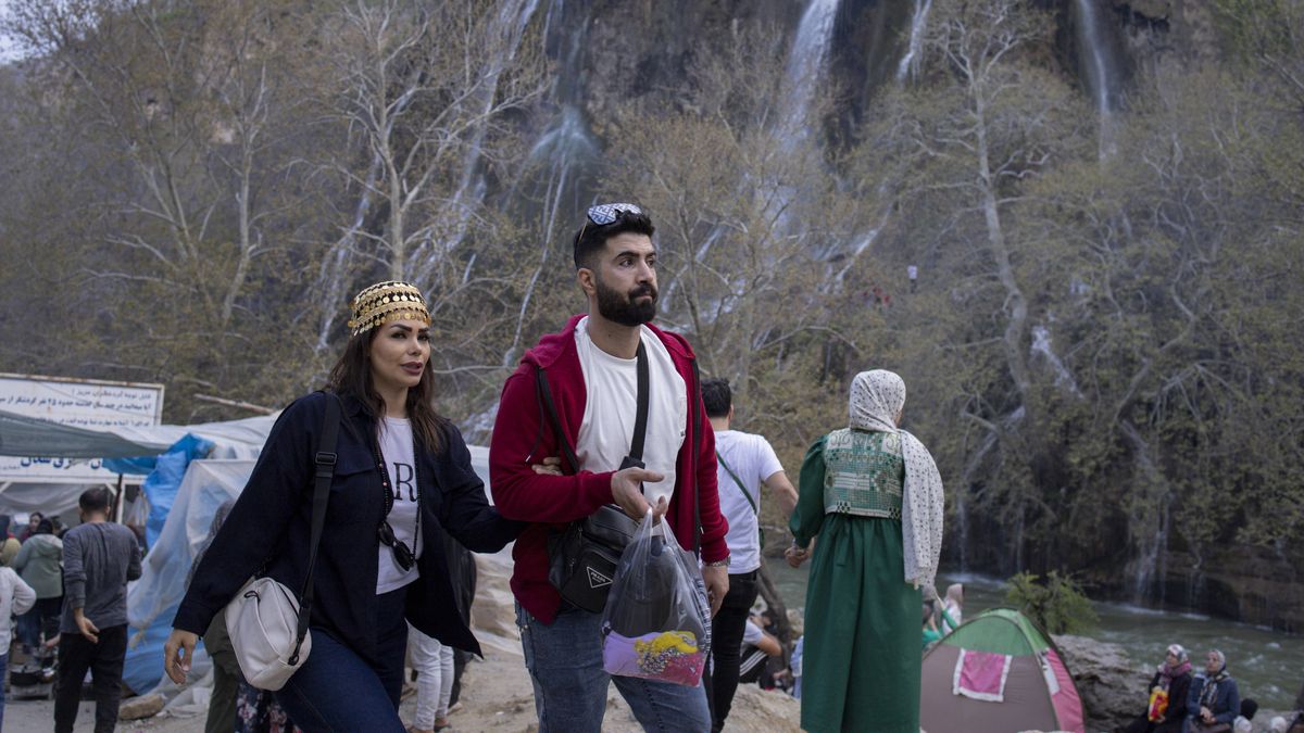 Das Nowruz-Fest nutzen die Iraner traditionellerweise für Ausflüge und Reisen