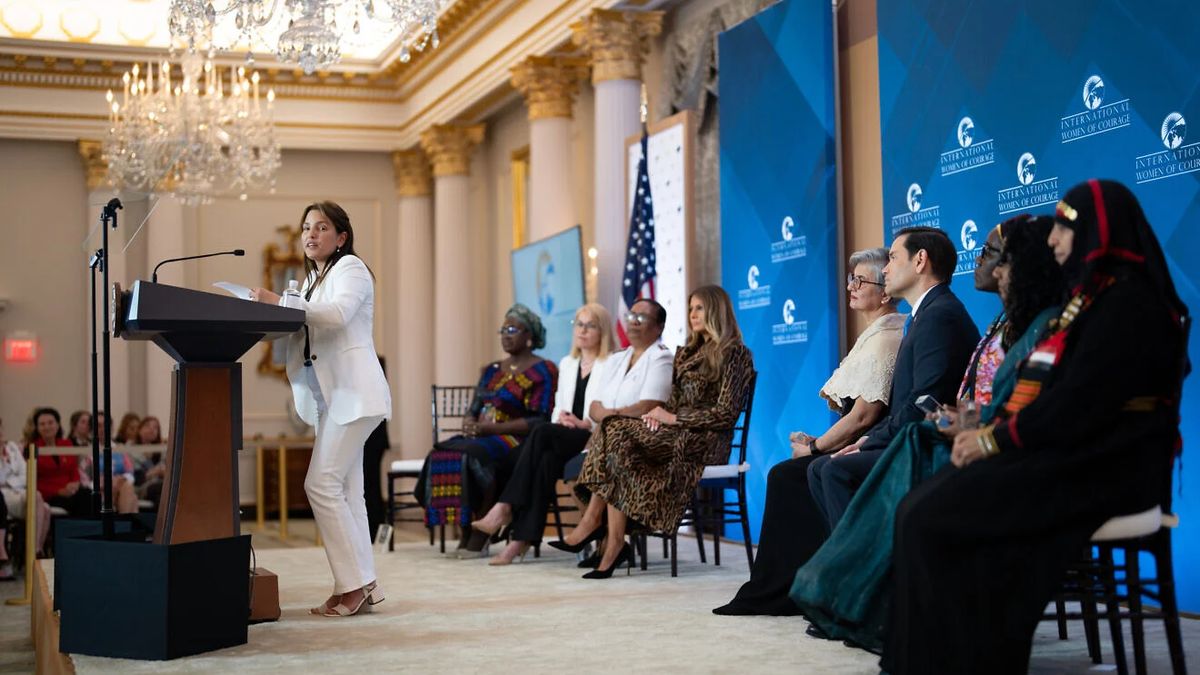 Sexuelle Gewalt: Die Ex-Hamas-Geisel Amit Sousanna beim International Women of Courage Awards im Weißen Haus