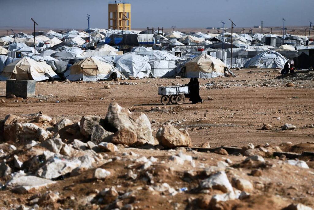 Im al-Hol-Camp in Nordostsyrien sind noch immer tausende weibliche Angehörige von ausländischen IS-Kämpfern inhaftiert. (© imago imago/Agencia EFE)