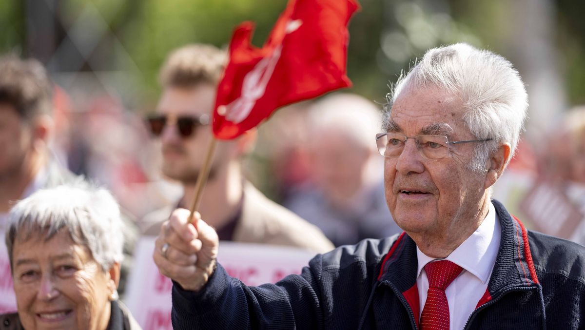 Der ehemalige österreichische Bundespräsident Heinz Fischer bei einer SPÖ-Feier zum 1. Mai