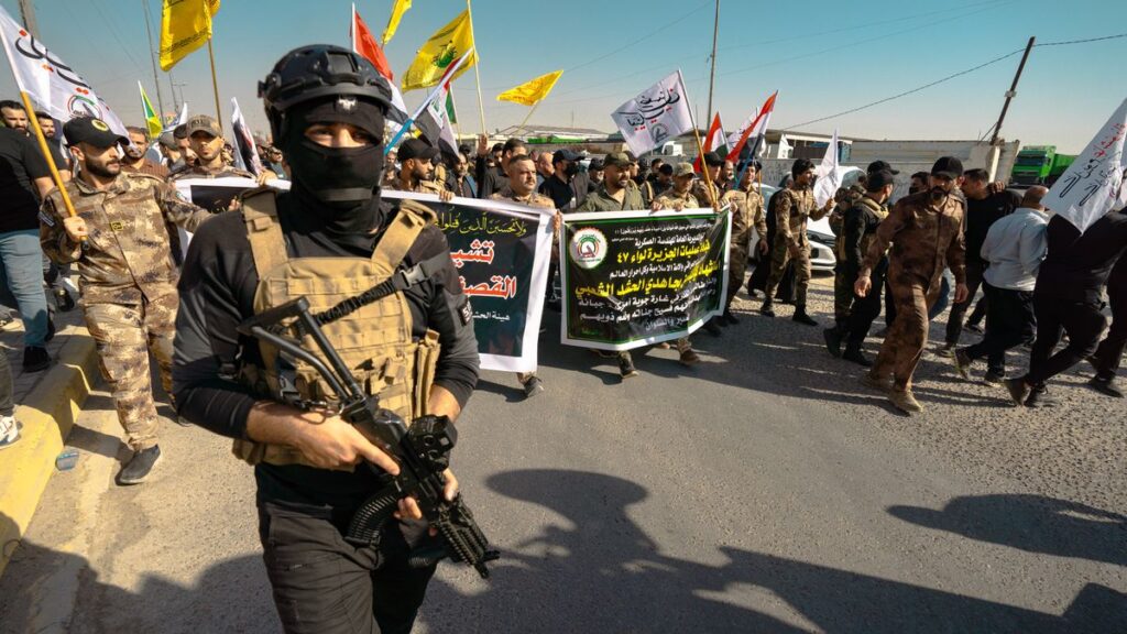 Demonstration von Anhängern der schiitischen Hashd al-Shaabi im Irak