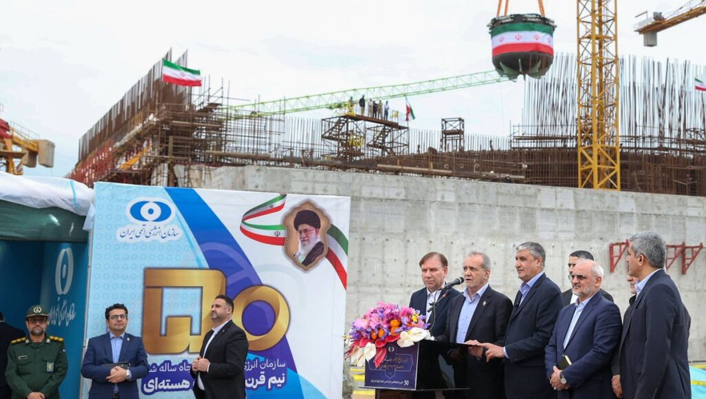 Russland hilft dem Iran schon beim Ausbau des Atomkraftwerks in Bushehr