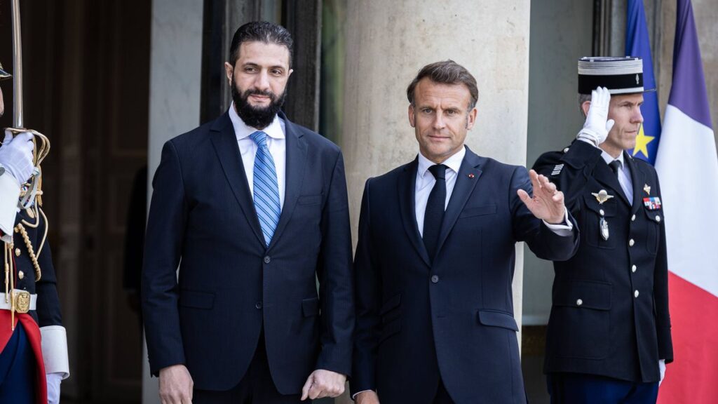 Syriens Präsident al-Shara zu Besuch bei seinem französischen Amtskollegen Macron