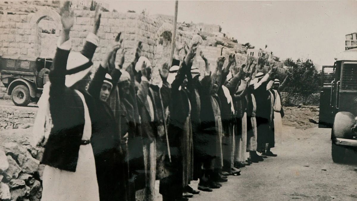 Palästinenser werden während des Arabischen Aufstands von der britischen Mandats macht festgenommen