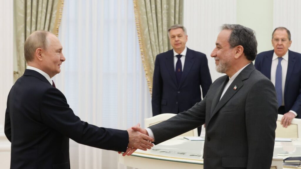 Der iranische Außenminister Abbas Araghchi zu Gast bei Russland Präsident Wladimir Putin