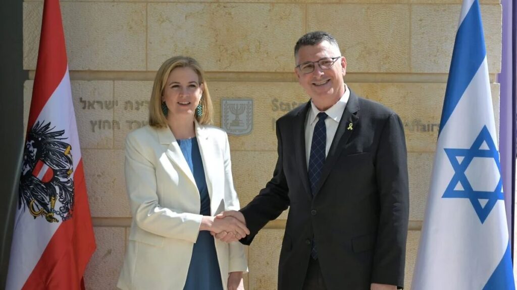 Die österreichische Außenministein Beate Meinl-Reisinger zu Besuch bei ihrem israelischem Amtskollegen Gideon Saar