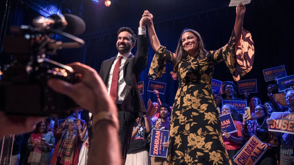 Teil der Anti-Israel-Fraktion der US-Demokraten Zohran Madani und Alexandra Ocasio-Cortez